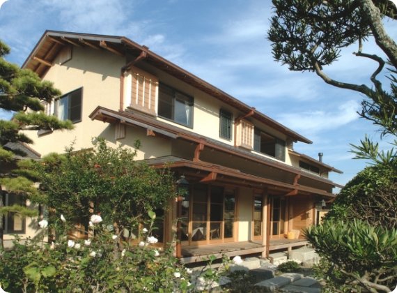 瓦屋根の家